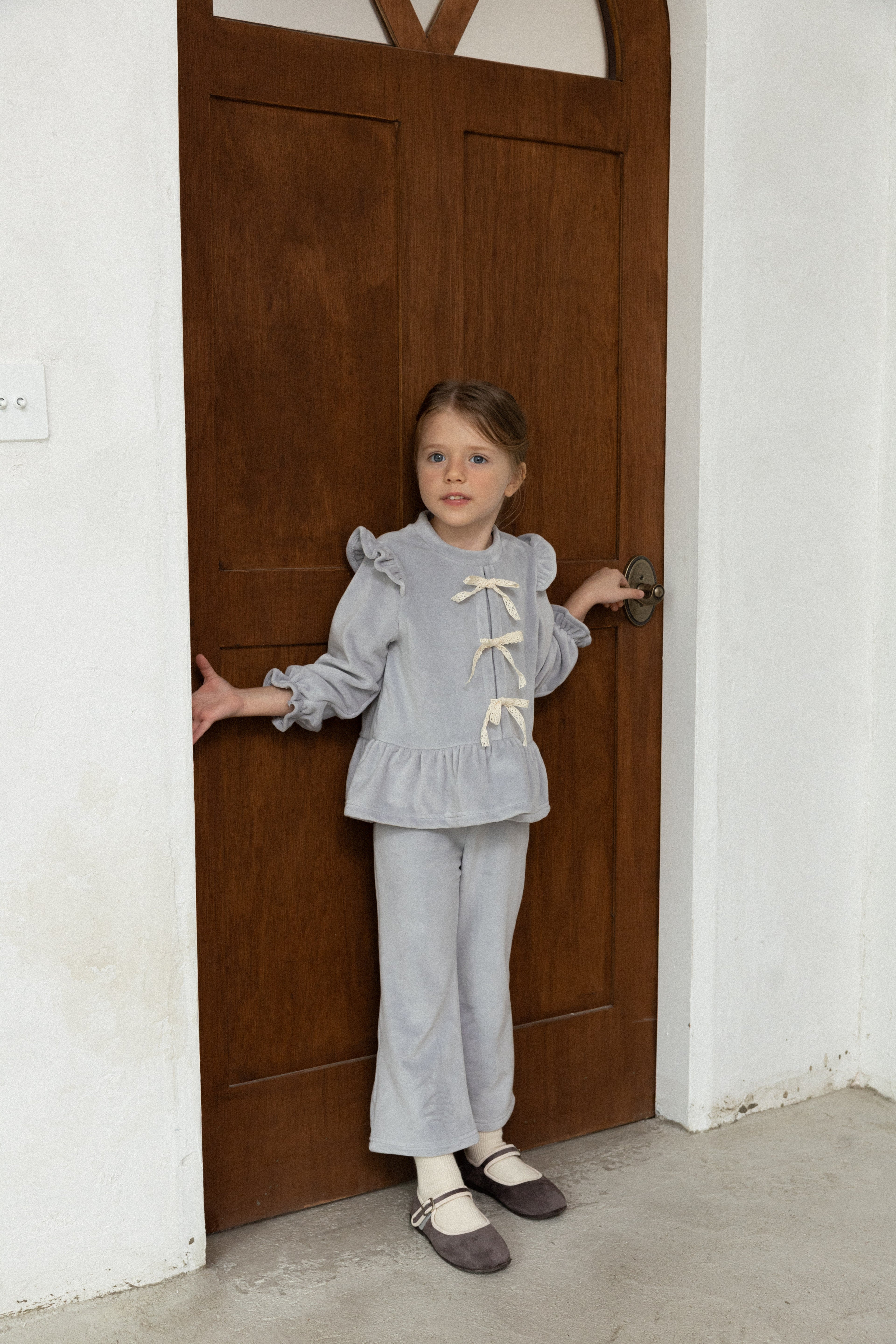 Amy Velvet Ribbon Set for Girls | Soft Korean Lounge Set | Made in Korea | KOMOÉ Kidswear